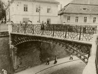 79. Pont en fonte, ex�cut� par la fabrique de F�le en 1859 pour Nagyszeben