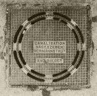 80. Couvercle de canalisation provenant de l’usine Rieger de Nagyszeben, vers 1900