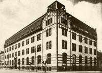 96. Le collège de l’universit� de Kolozsv�r